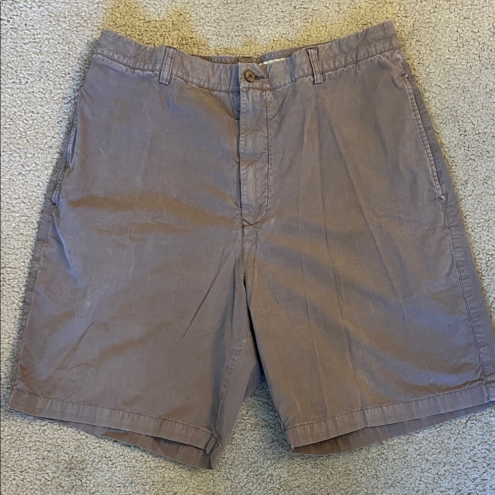 Tommy Bahama Men's Flat Front Shorts in Taupe Brown